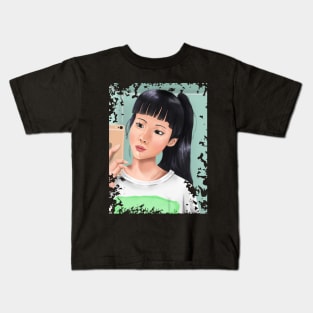 Let me take a selfie Kids T-Shirt